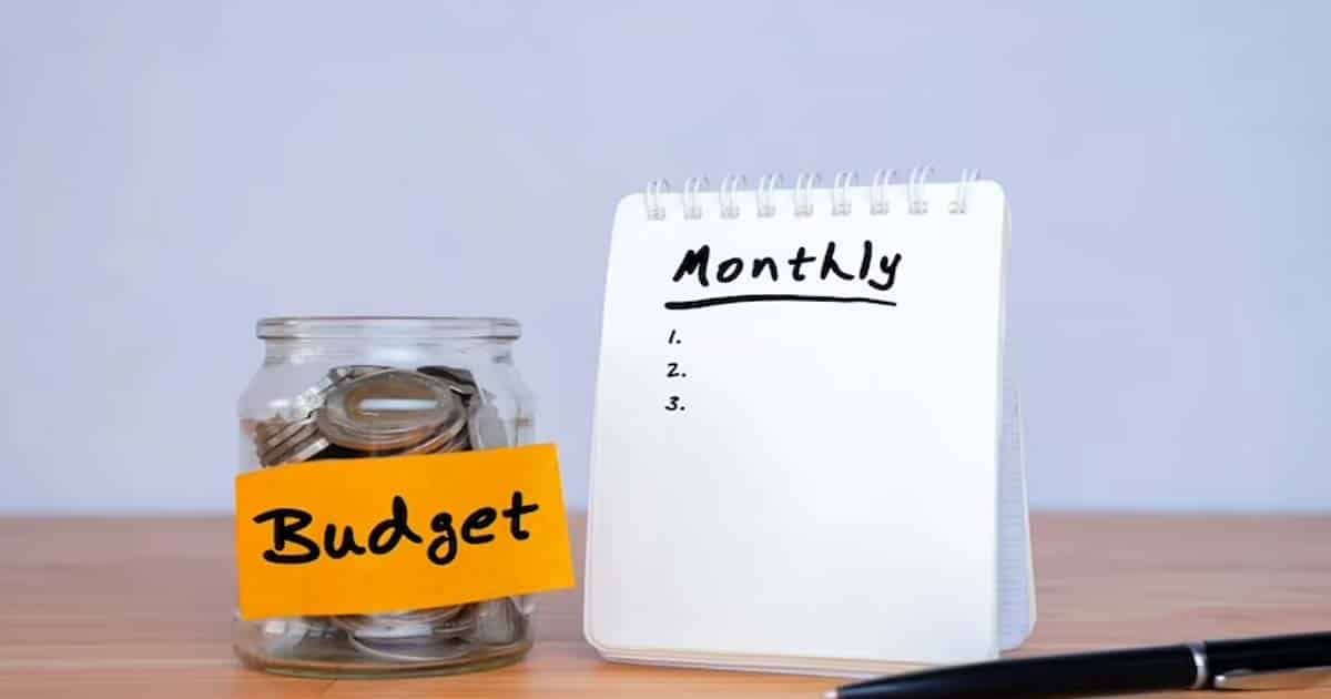 10 Simple Tips For Creating A Monthly Budget That Works