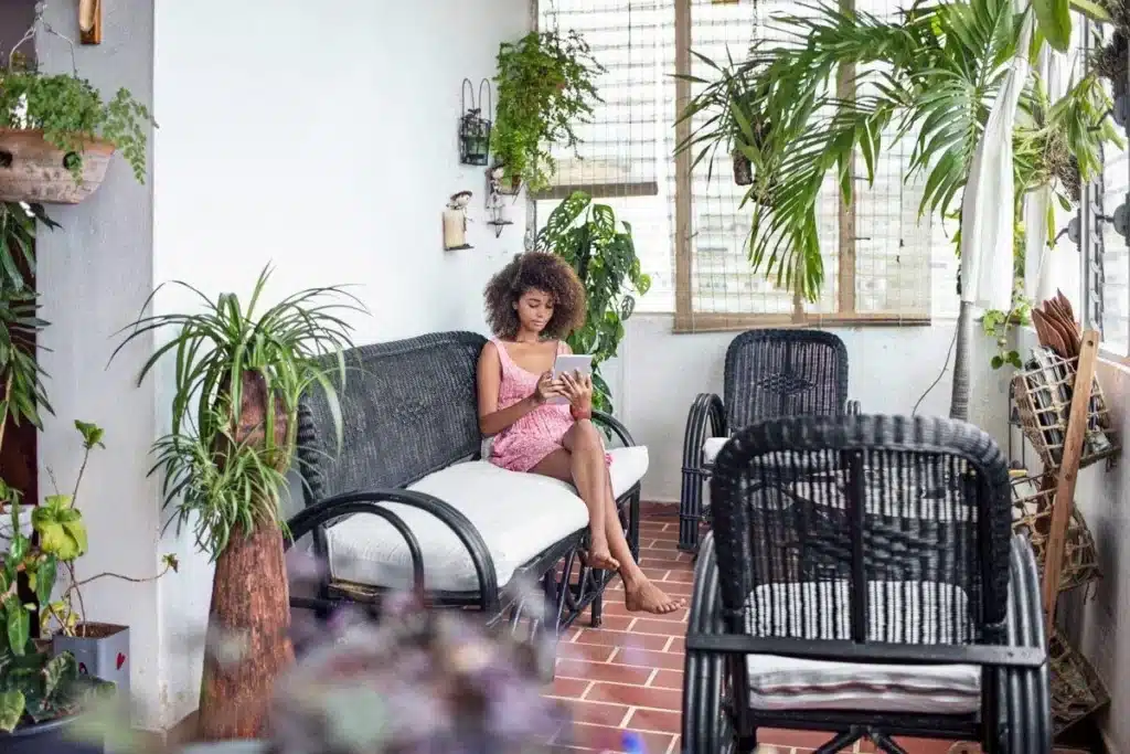Become A Home-Sitter