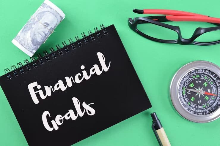 Set Financial Goals For Yourself